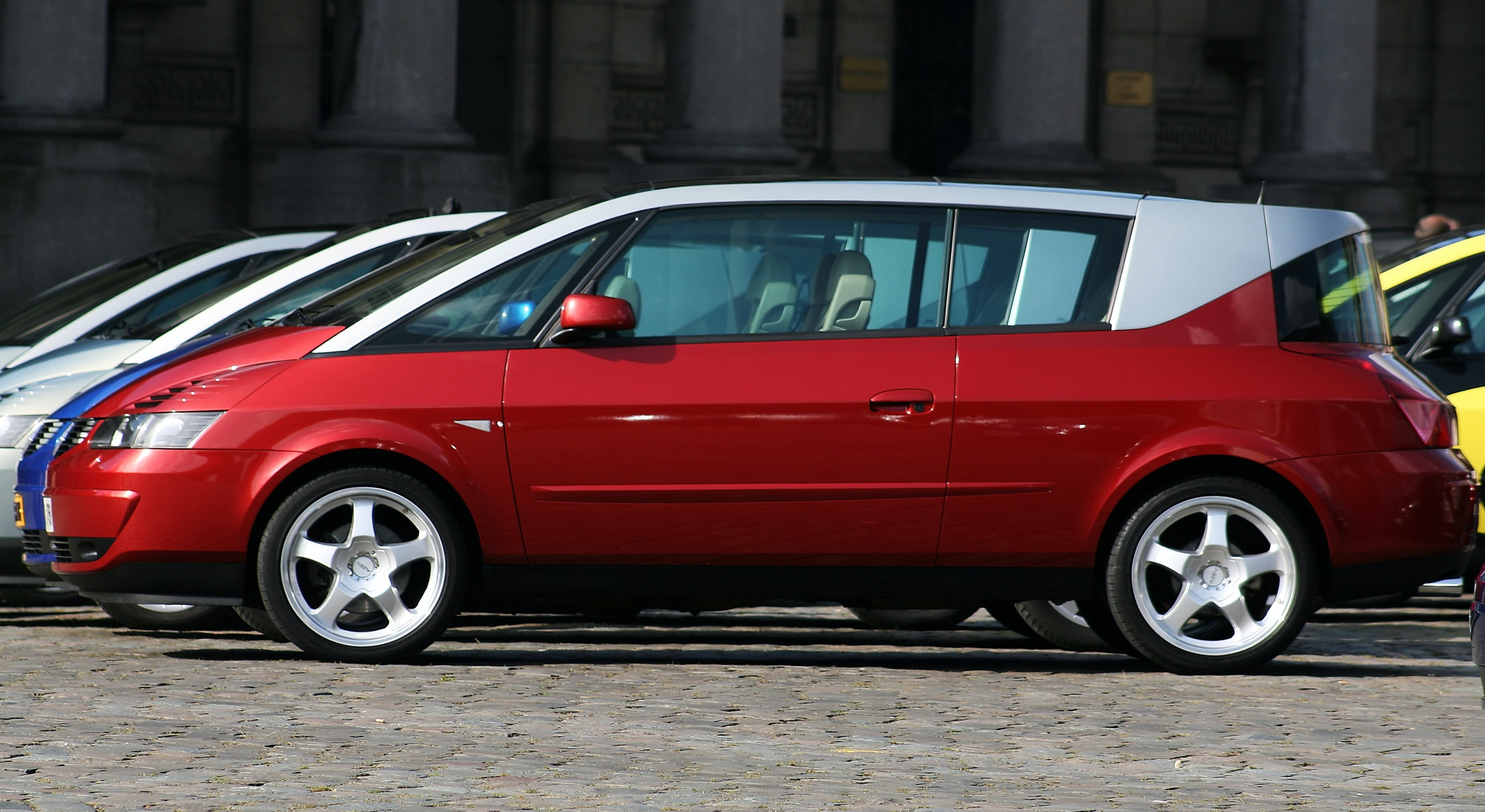 votre-voiture-doccasion-est-elle-actuellement-plus-chere-quune-voiture-neuve